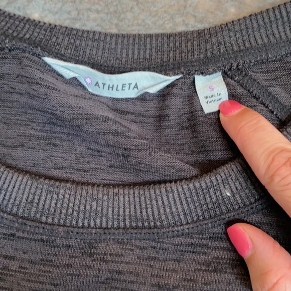 Sweatshirt - Picture 2 of 5